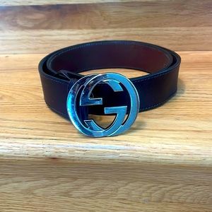 Women’s Gucci belt, brown, 39.5” end to end. Great condition